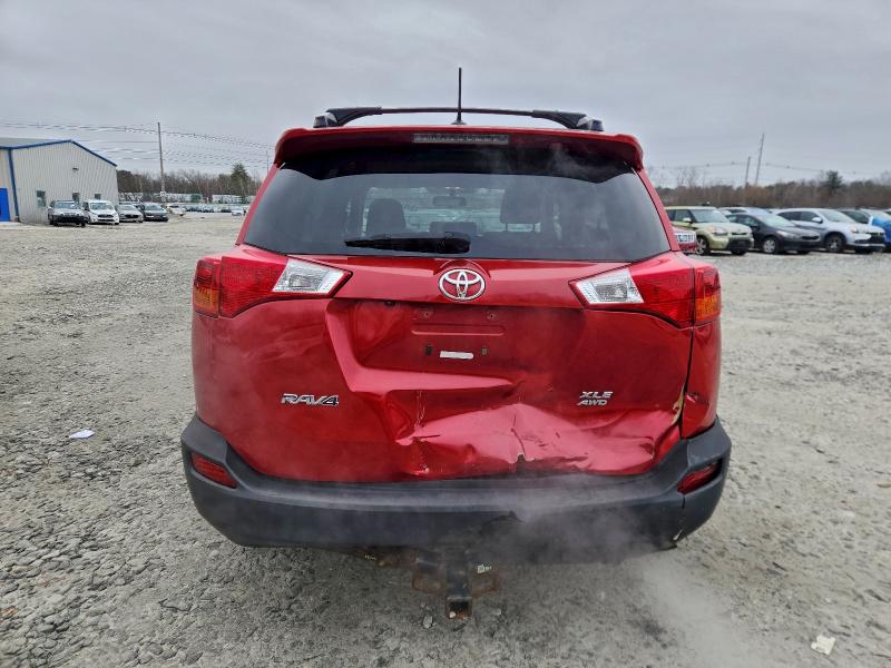 Photo 6 from auction – 2014 TOYOTA RAV4 XLE with VIN JTMRFREV4EJ003418