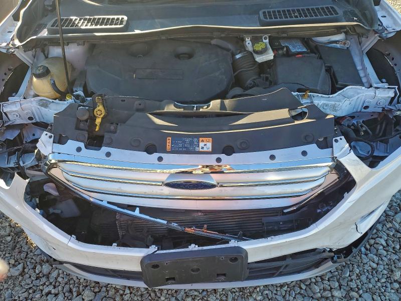 Photo 12 from auction – 2017 FORD ESCAPE SE with VIN 1FMCU0G98HUE97613