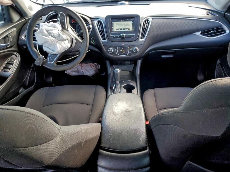Photo 8 from auction – 2018 CHEVROLET MALIBU LS with VIN 1G1ZB5ST3JF158152