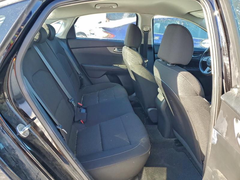 Photo 10 from auction – 2021 KIA FORTE FE with VIN 3KPF24ADXME296543