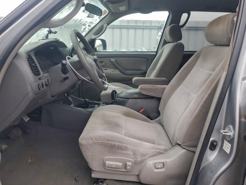 Photo 7 from auction – 2002 TOYOTA SEQUOIA SR with VIN 5TDBT44AX2S086301