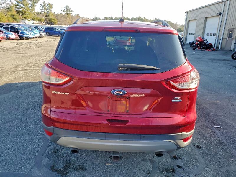 Photo 6 from auction – 2015 FORD ESCAPE SE with VIN 1FMCU9GX3FUC19184