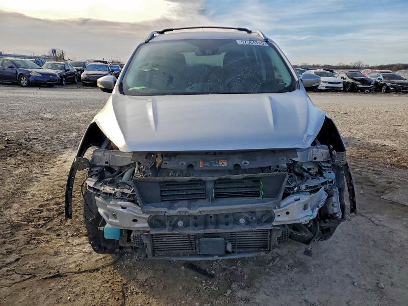 Photo 5 from auction – 2017 FORD ESCAPE TIT with VIN 1FMCU9J96HUB29217