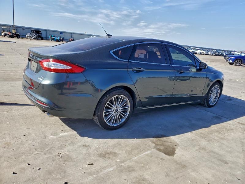 Photo 3 from auction – 2015 FORD FUSION SE with VIN 3FA6P0HD6FR126939