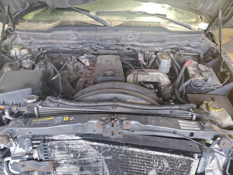 Photo 11 from auction – 2004 DODGE RAM 3500 S with VIN 3D7LU38C24G208406