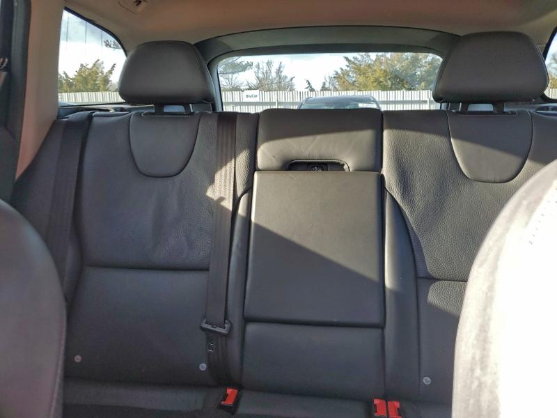 Photo 10 from auction – 2014 VOLVO XC60 T6 with VIN YV4902DZ4E2547924