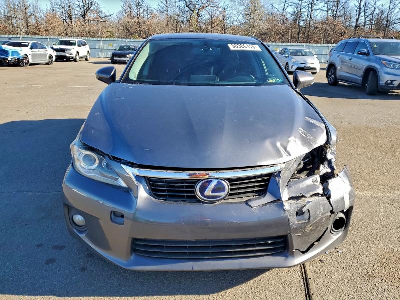 Photo 5 from auction – 2013 LEXUS CT 200 with VIN JTHKD5BHXD2125061
