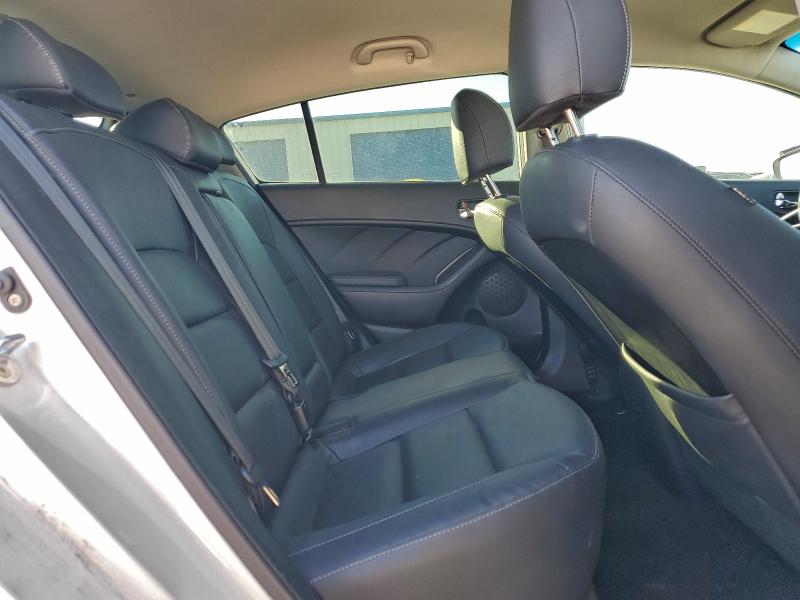 Photo 10 from auction – 2017 KIA FORTE EX with VIN KNAFX5A81H5706848