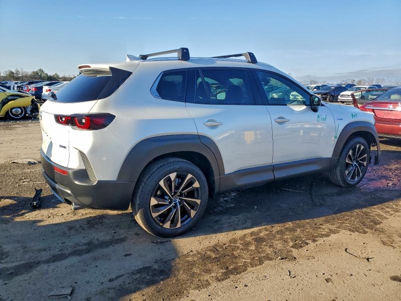 Foto 3 de la subasta – 2025 MAZDA CX-50 PREM con VIN 7MMVAAEW3SN125280