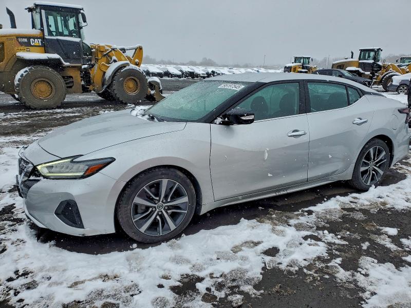 NISSAN MAXIMA S 2019 with VIN 1N4AA6AV6KC376255 - Photo from auction
