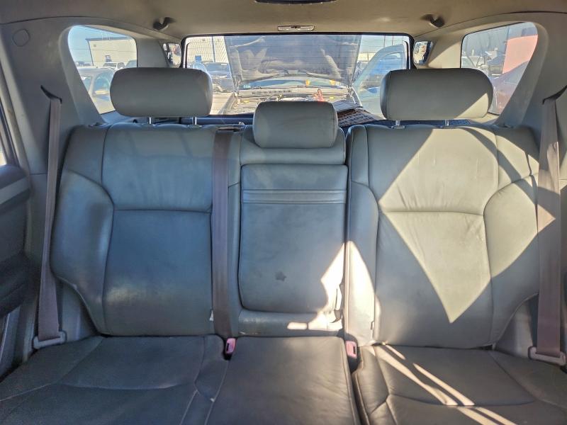 Photo 10 from auction – 2004 TOYOTA 4RUNNER SR with VIN JTEZU14R048020018