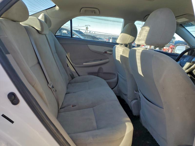 Zdjęcie 10 z aukcji – 2010 TOYOTA COROLLA BA z VIN 2T1BU4EE8AC437230