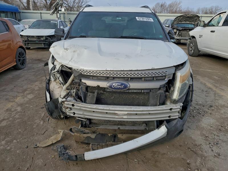 Photo 5 from auction – 2013 FORD EXPLORER with VIN 1FM5K8B84DGC15634