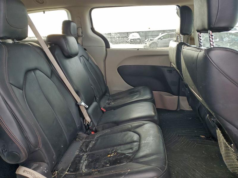 Photo 11 from auction – 2017 CHRYSLER PACIFICA T with VIN 2C4RC1BG4HR810442