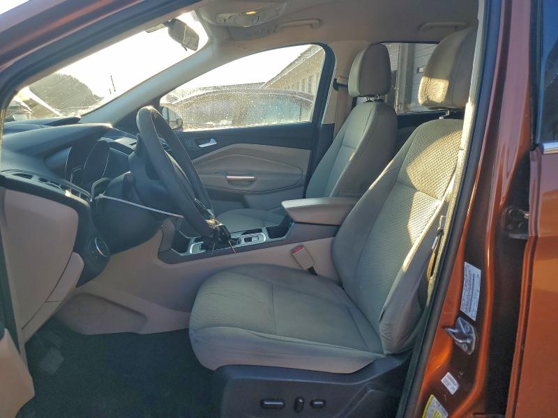 Photo 7 from auction – 2017 FORD ESCAPE SE with VIN 1FMCU0GD9HUD45134