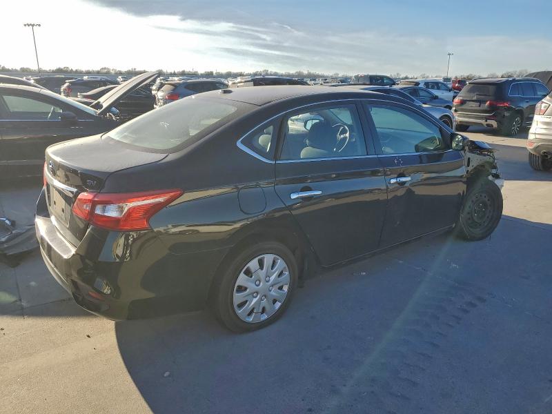 Photo 3 from auction – 2016 NISSAN SENTRA S with VIN 3N1AB7AP7GL650477