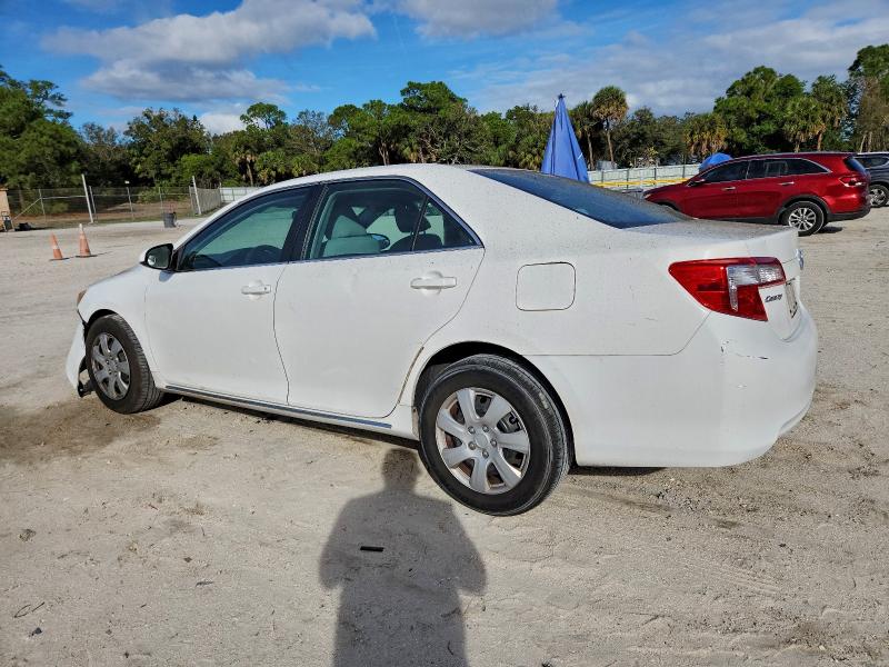 Photo 2 from auction – 2014 TOYOTA CAMRY L with VIN 4T1BF1FK2EU325363