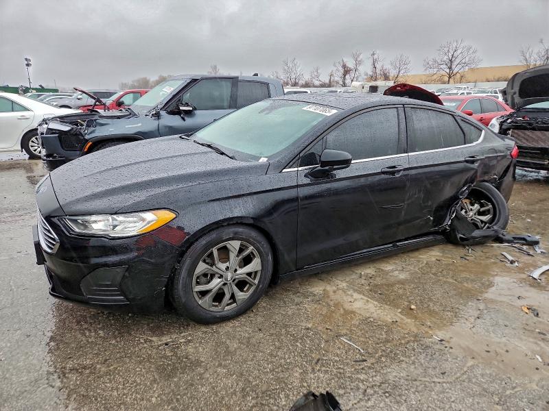 FORD FUSION SE 2020 with VIN 3FA6P0HD3LR123203 - Photo from auction