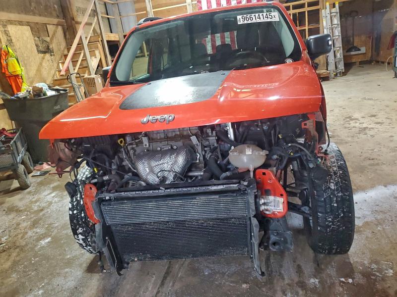Photo 5 from auction – 2015 JEEP RENEGADE T with VIN ZACCJBCT9FPB22502
