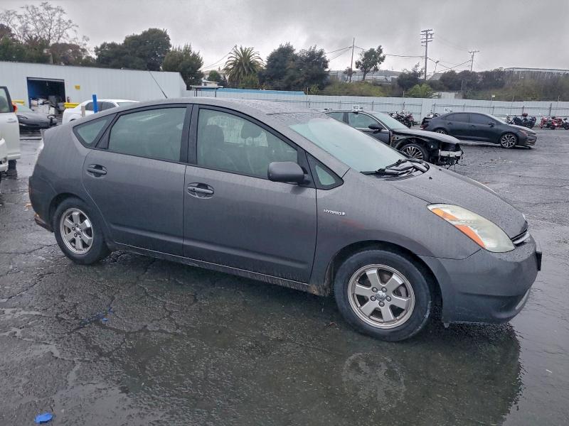 Photo 4 from auction – 2007 TOYOTA PRIUS with VIN JTDKB20U673220706