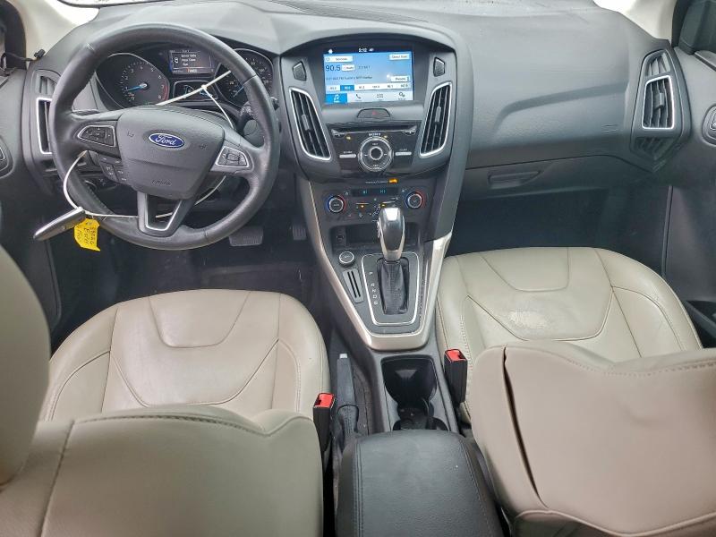 Photo 8 from auction – 2016 FORD FOCUS TITA with VIN 1FADP3N25GL326030
