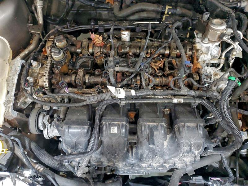 Photo 13 from auction – 2015 FORD ESCAPE with VIN 1FMCU9G94FUA18458