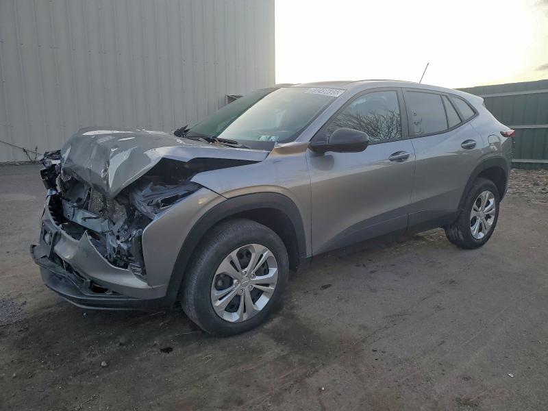 CHEVROLET TRAX LS 2024 with VIN KL77LFE26RC132448 - Photo from auction