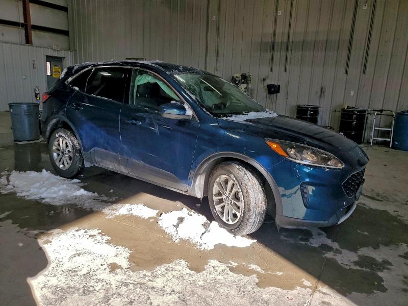 Photo 4 from auction – 2020 FORD ESCAPE SE with VIN 1FMCU9G62LUA20078