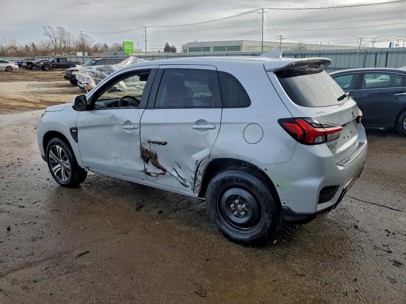 Photo 2 from auction – 2023 MITSUBISHI OUTLANDER with VIN JA4ARUAU5PU013651