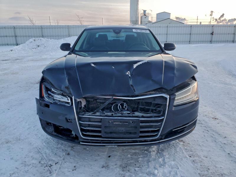 Photo 5 from auction – 2015 AUDI A8 QUATTRO with VIN WAUJGAFD6FN011643