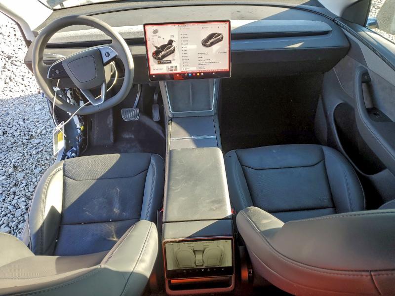 Photo 8 from auction – 2026 TESLA MODEL Y with VIN 7SAYGDED1TF374269