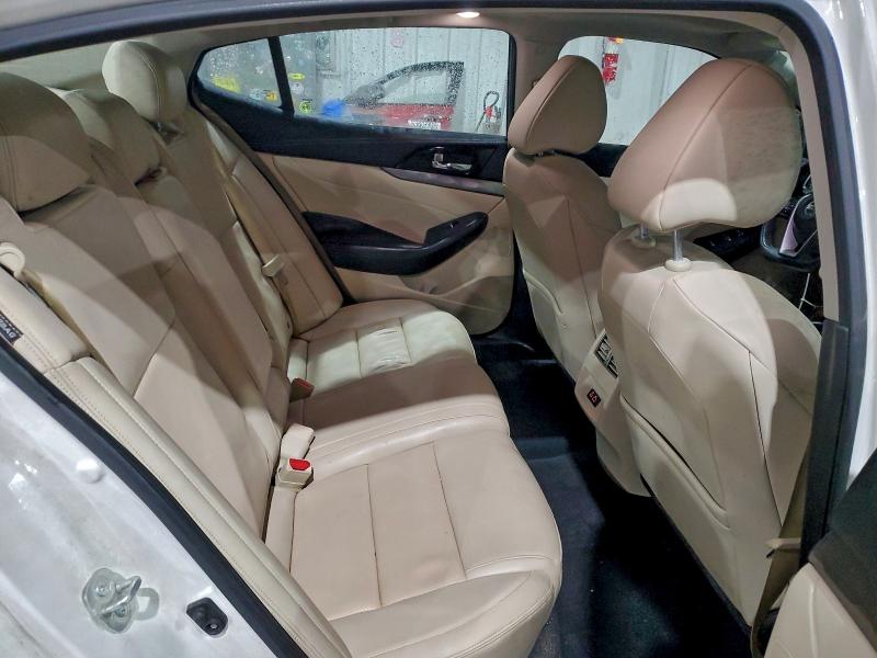 Photo 10 from auction – 2020 NISSAN MAXIMA SL with VIN 1N4AA6DV4LC371441