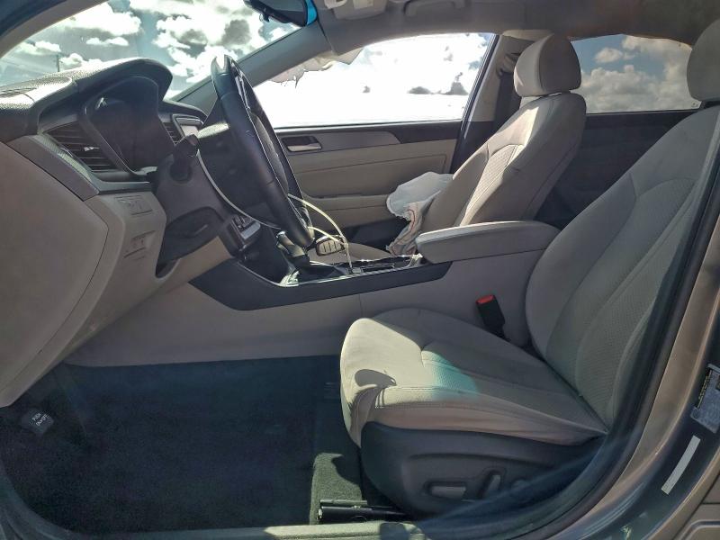 Photo 7 from auction – 2019 HYUNDAI SONATA LIM with VIN 5NPE34AF9KH742152