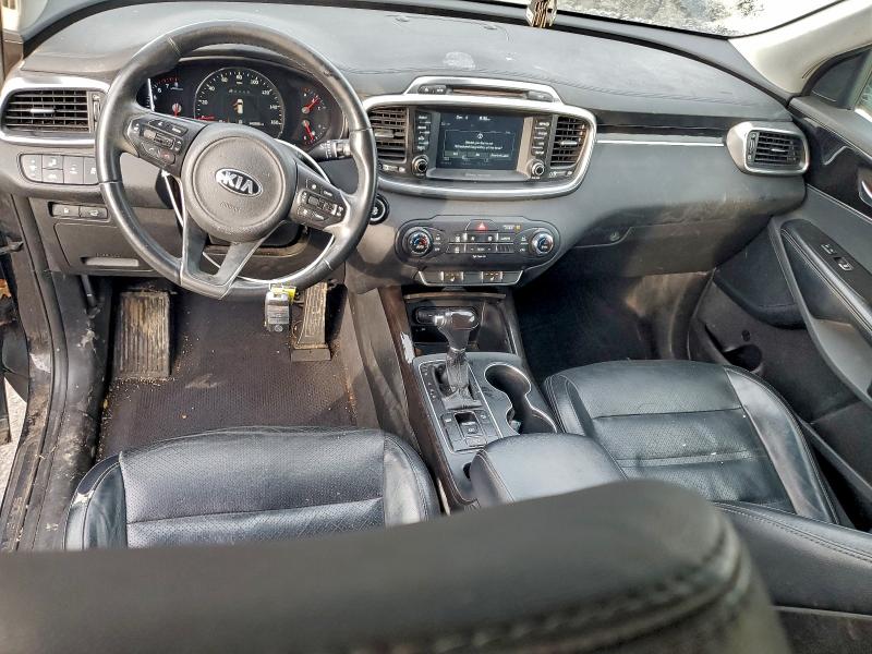 Photo 8 from auction – 2018 KIA SORENTO EX with VIN 5XYPH4A56JG346784
