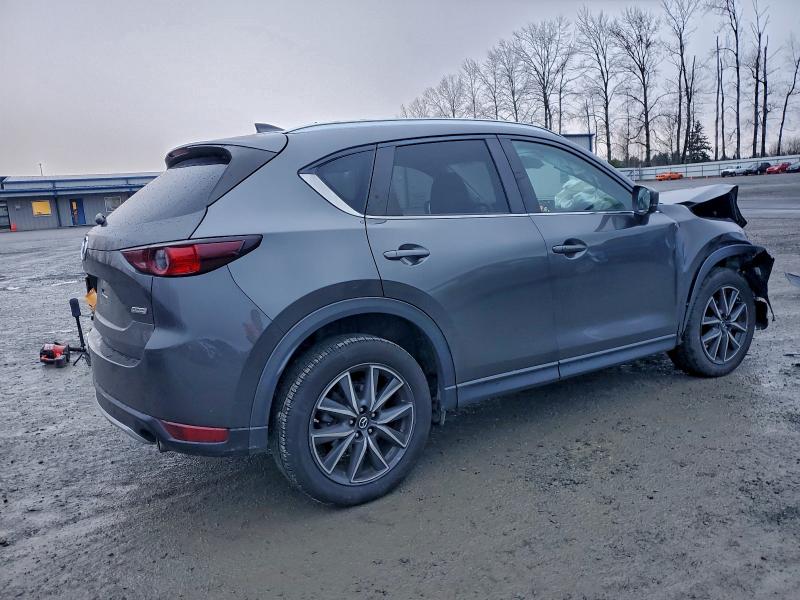 Photo 3 from auction – 2018 MAZDA CX-5 TOURI with VIN JM3KFACM2J1426108