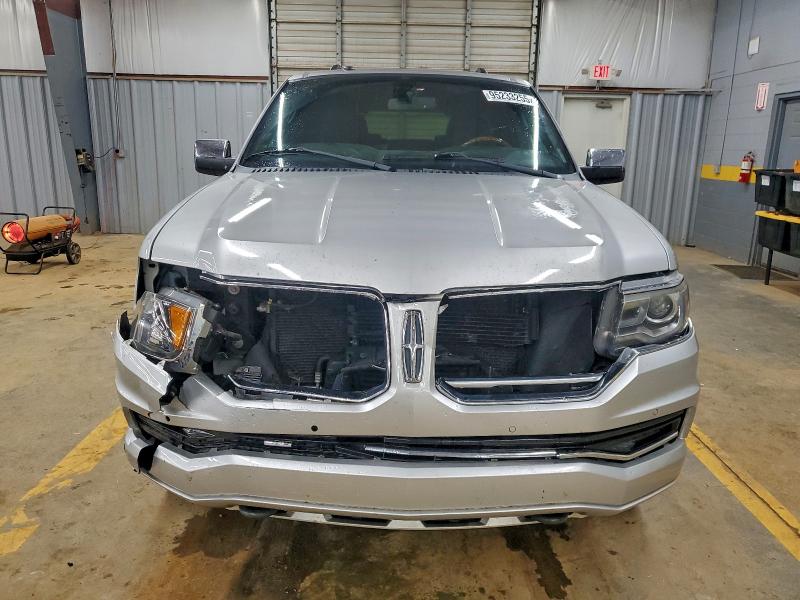 Photo 5 from auction – 2015 LINCOLN NAVIGATOR with VIN 5LMJJ3JT6FEJ12253