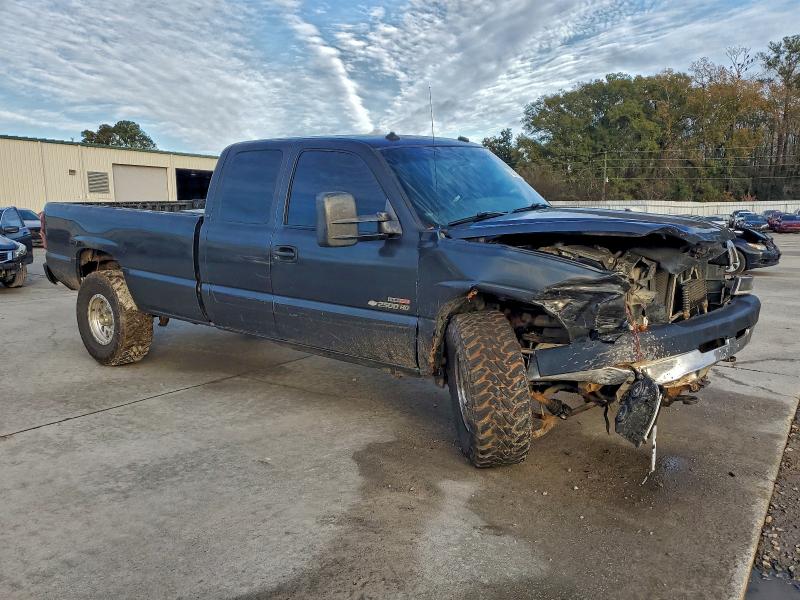Photo 4 from auction – 2003 CHEVROLET SILVERADO with VIN 1GCHK29163E178684