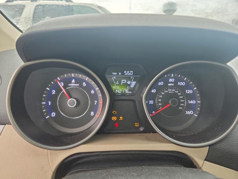 Photo 9 from auction – 2016 HYUNDAI ELANTRA SE with VIN 5NPDH4AEXGH726831