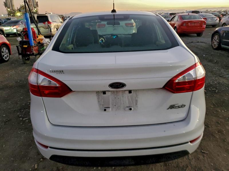 Photo 6 from auction – 2015 FORD FIESTA S with VIN 3FADP4AJ2FM190682