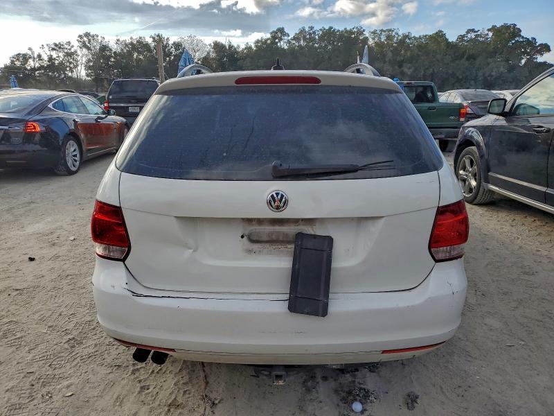 Photo 6 from auction – 2010 VOLKSWAGEN JETTA SE with VIN 3VWPZ8AJ3AM682944