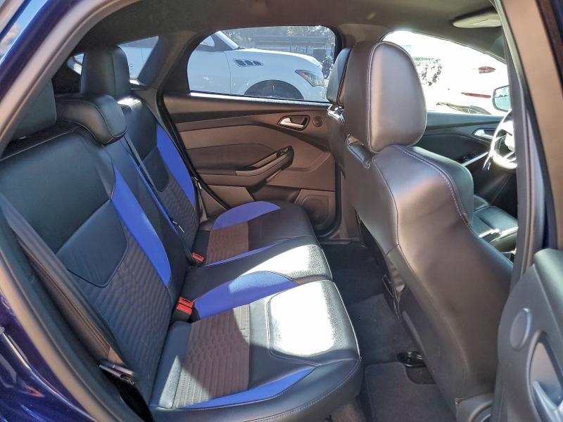 Photo 10 from auction – 2016 FORD FOCUS ST with VIN 1FADP3L9XGL405712