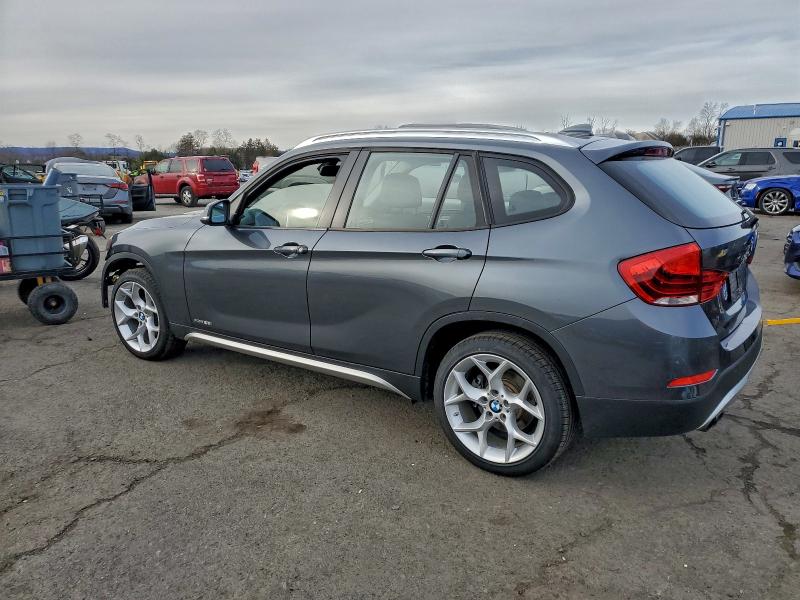 Photo 2 from auction – 2015 BMW X1 XDRIVE2 with VIN WBAVL1C50FVY35521