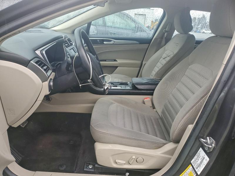 Photo 7 from auction – 2017 FORD FUSION SE with VIN 3FA6P0LU2HR114121