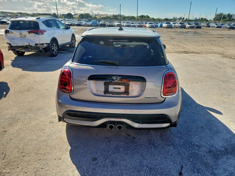 Photo 6 from auction – 2024 MINI COOPER S with VIN WMW53DH03R2V27098
