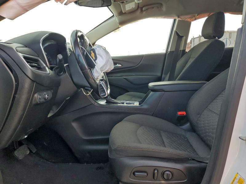 Photo 7 from auction – 2019 CHEVROLET EQUINOX LT with VIN 2GNAXKEV7K6179591