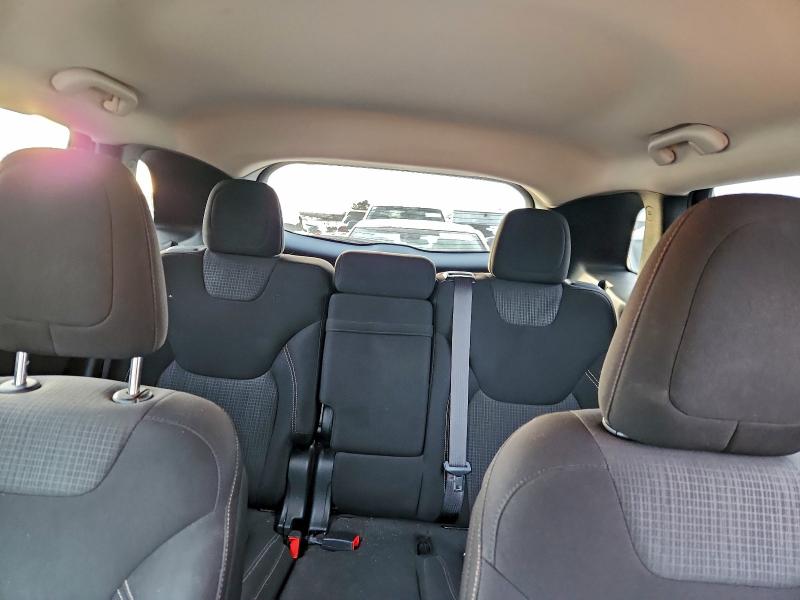 Photo 10 from auction – 2017 JEEP CHEROKEE L with VIN 1C4PJLCB2HW604703