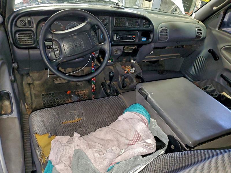 Photo 8 from auction – 2001 DODGE RAM 1500 with VIN 3B7HF13Y71M540839