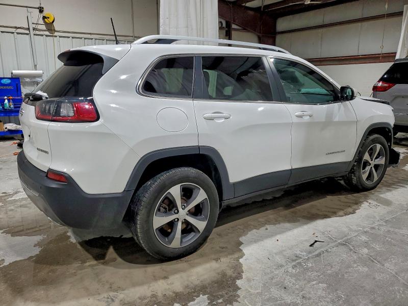 Photo 3 from auction – 2019 JEEP CHEROKEE L with VIN 1C4PJMDX3KD402049