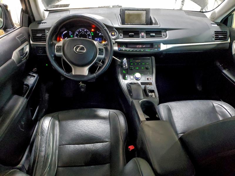 Photo 8 from auction – 2012 LEXUS CT 200 with VIN JTHKD5BH9C2080676