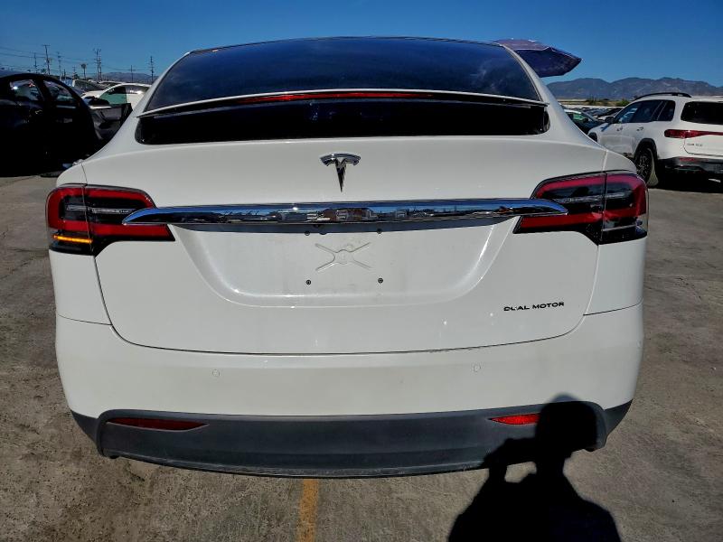 Photo 6 from auction – 2021 TESLA MODEL X with VIN 5YJXCDE24MF321599